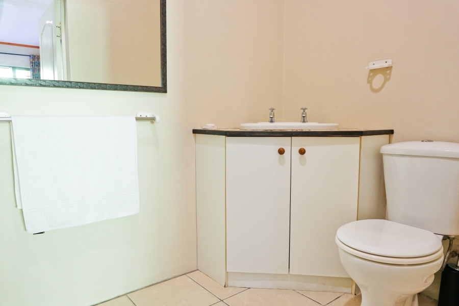 7 Bedroom Property for Sale in Nahoon Eastern Cape